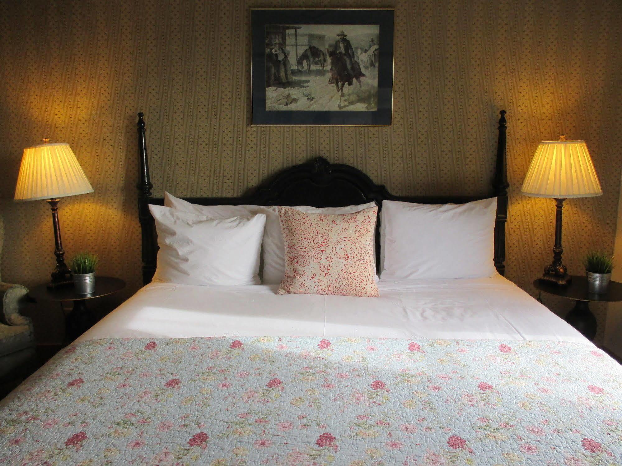 Hotel Vendome Prescott Extérieur photo