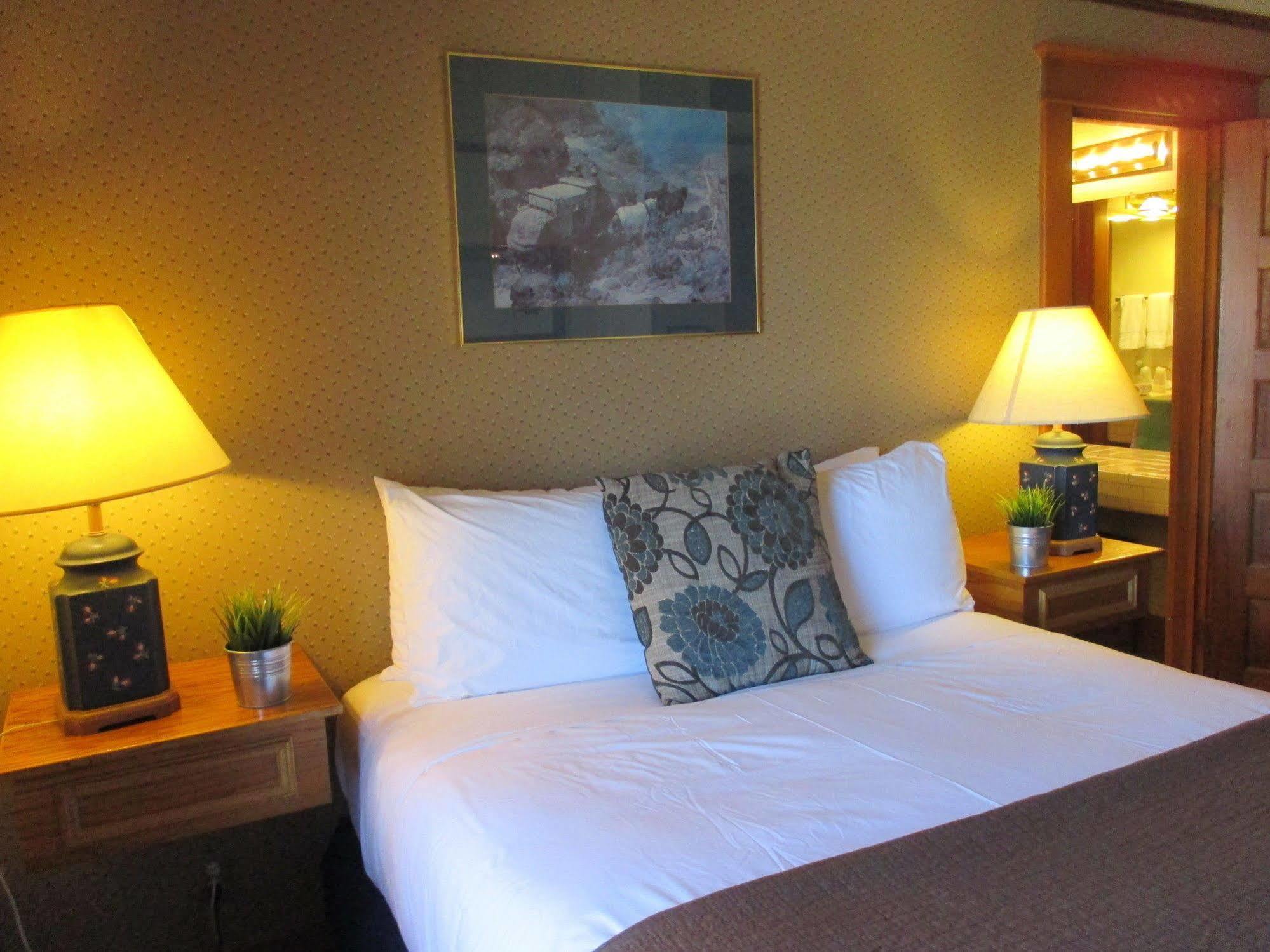 Hotel Vendome Prescott Extérieur photo